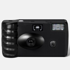 Heyday, 110 format disposable camera with built in flash